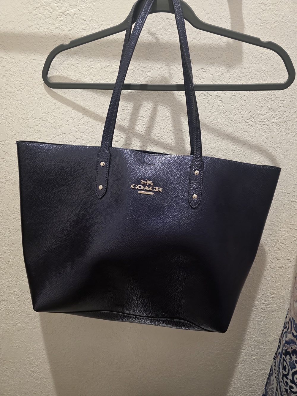Coach Classic Pebbled Leather Tote Bag in Navy
